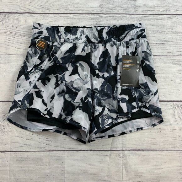 Avia Running Shorts M Black Patterned Inner Biker Shorts New NWT - Picture 1 of 8